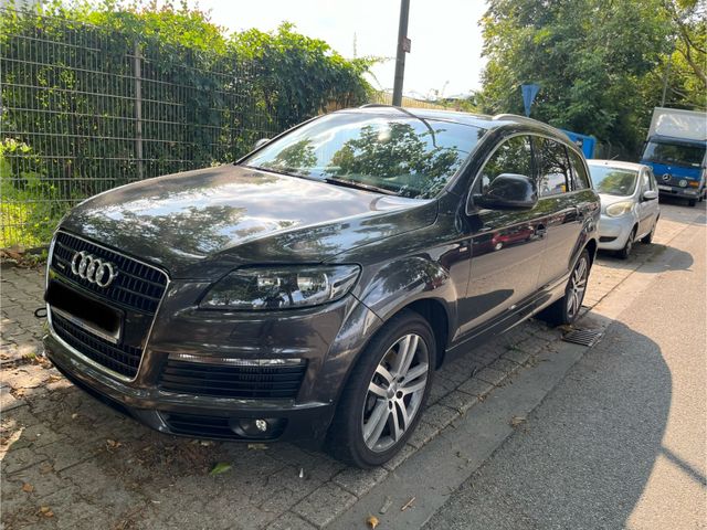 Audi Q7 3.0 TDI quattro S-line