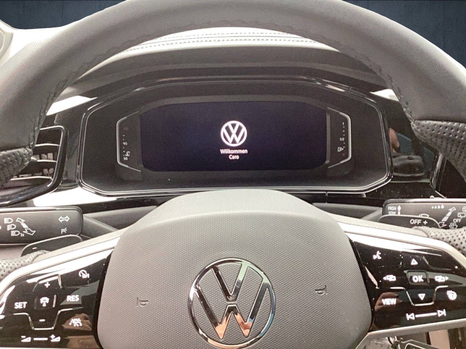 Volkswagen T-Roc - Bild 10