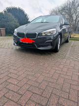 BMW 216d Automatik - BMW 216 Active Tourer von privat