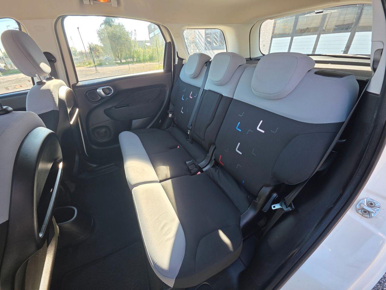 Fiat 500L 2015 — photo 10