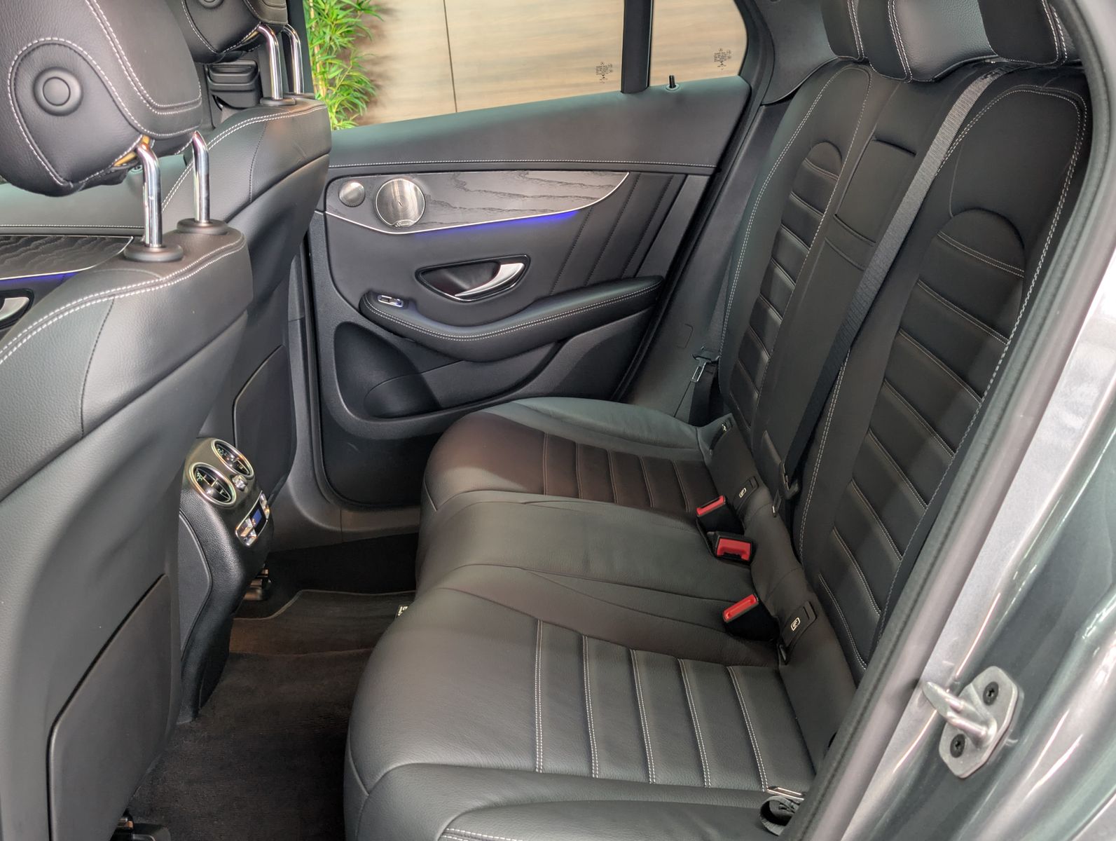 Fahrzeugabbildung Mercedes-Benz GLC 220 d Coupé 4M AMG PANO*360*HuD*MEMO*20"Voll