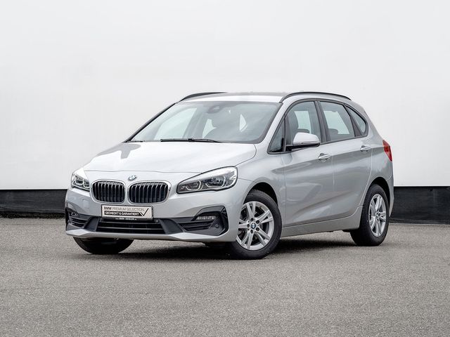 BMW 218i Active Tourer Rückfahrkamera Navi AppleCarP