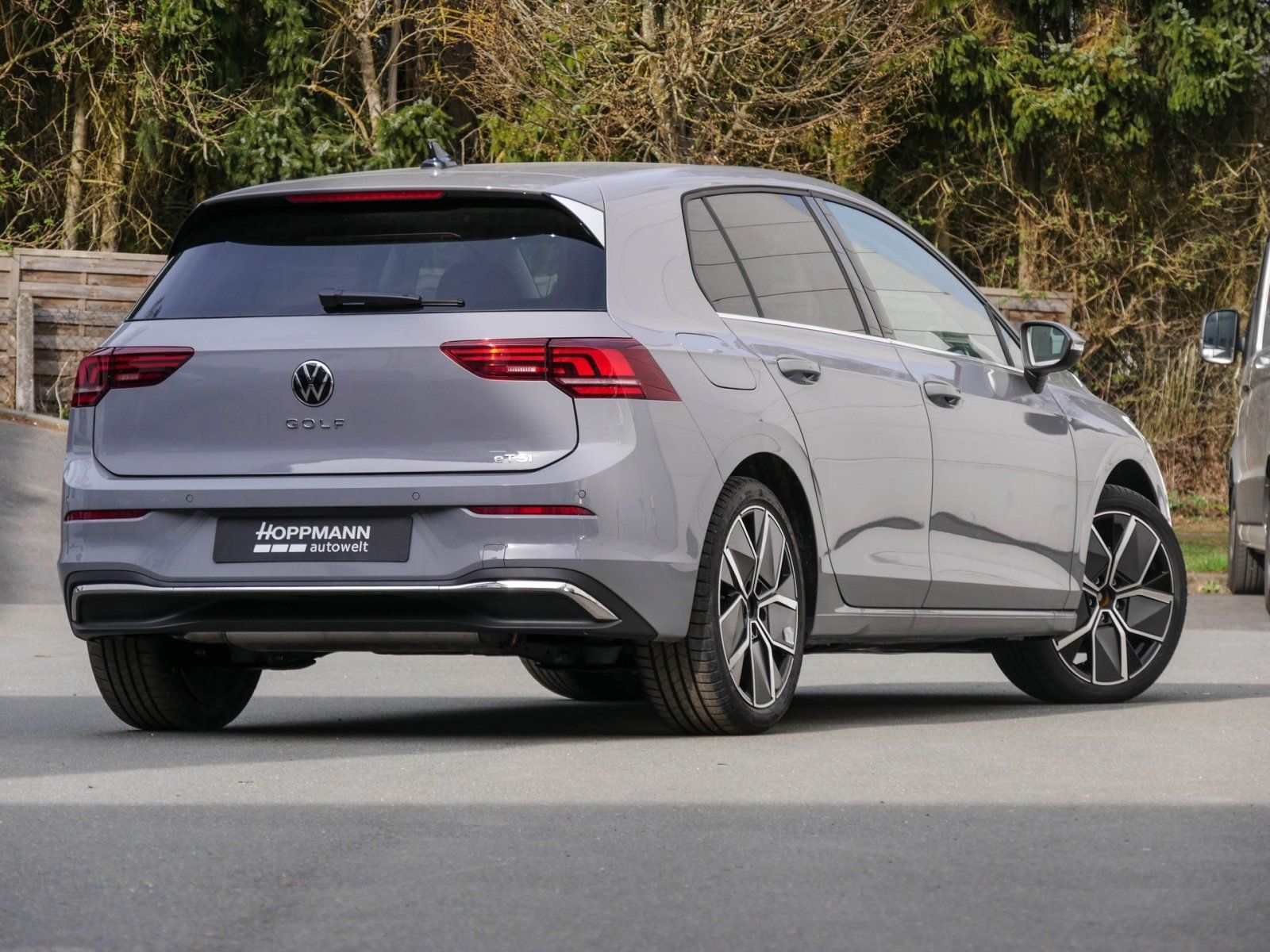 Volkswagen Golf - Bild 2