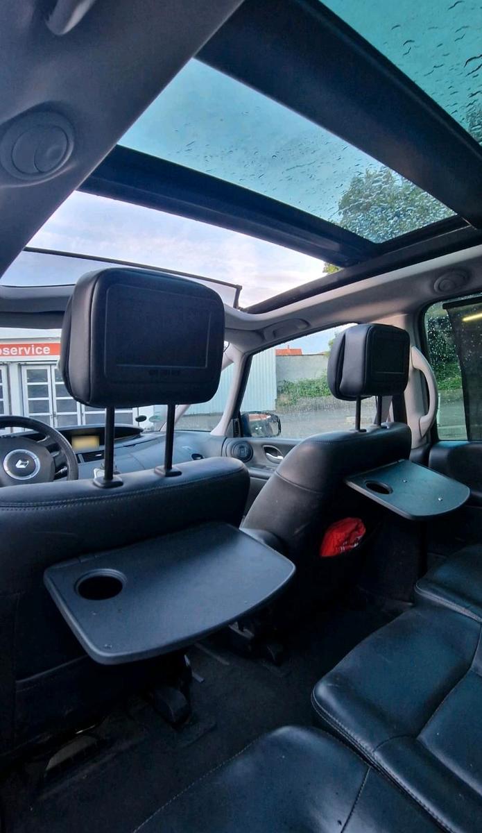 Renault Espace 2011 — photo 12