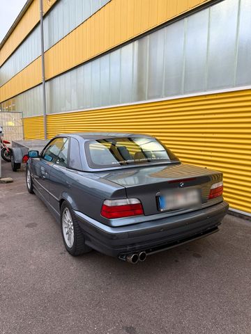 BMW e36 318i Cabrio