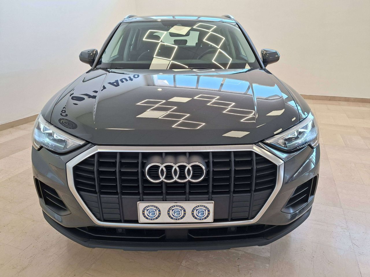 Audi Q3 35 2.0 tdi Business s-tronic 2 ANNI GARA imagem 2