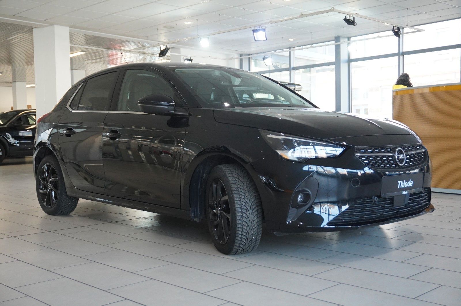 Fahrzeugabbildung Opel Corsa F 1.2 ELEGANCE NAVI/LED/KAMERA/SPORT/VIRT.