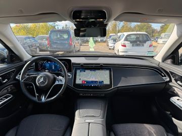 Mercedes E 220 - 9