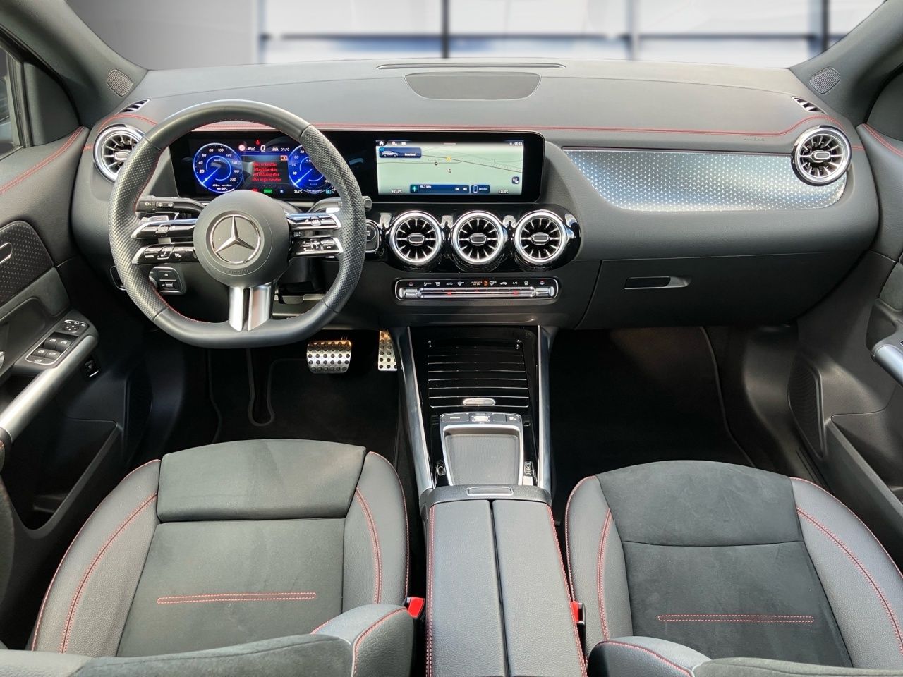 Fahrzeugabbildung Mercedes-Benz EQA 350 4M BONUS+AMG+NIGHT+DISTR+TOTW+KAMERA+LED