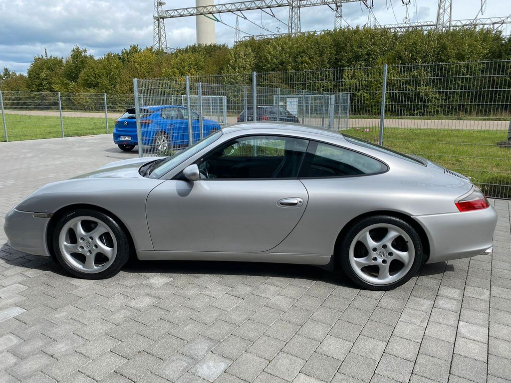 Porsche 996