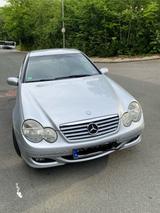 Mercedes-Benz C 180 KOMPRESSOR Sportcoupé - - Mercedes-Benz C 180: Sportcoupe