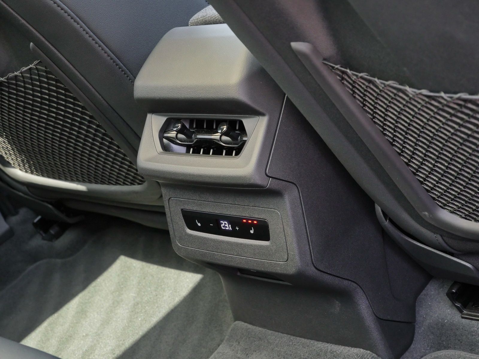 Audi A6 e-tron - Bild 18