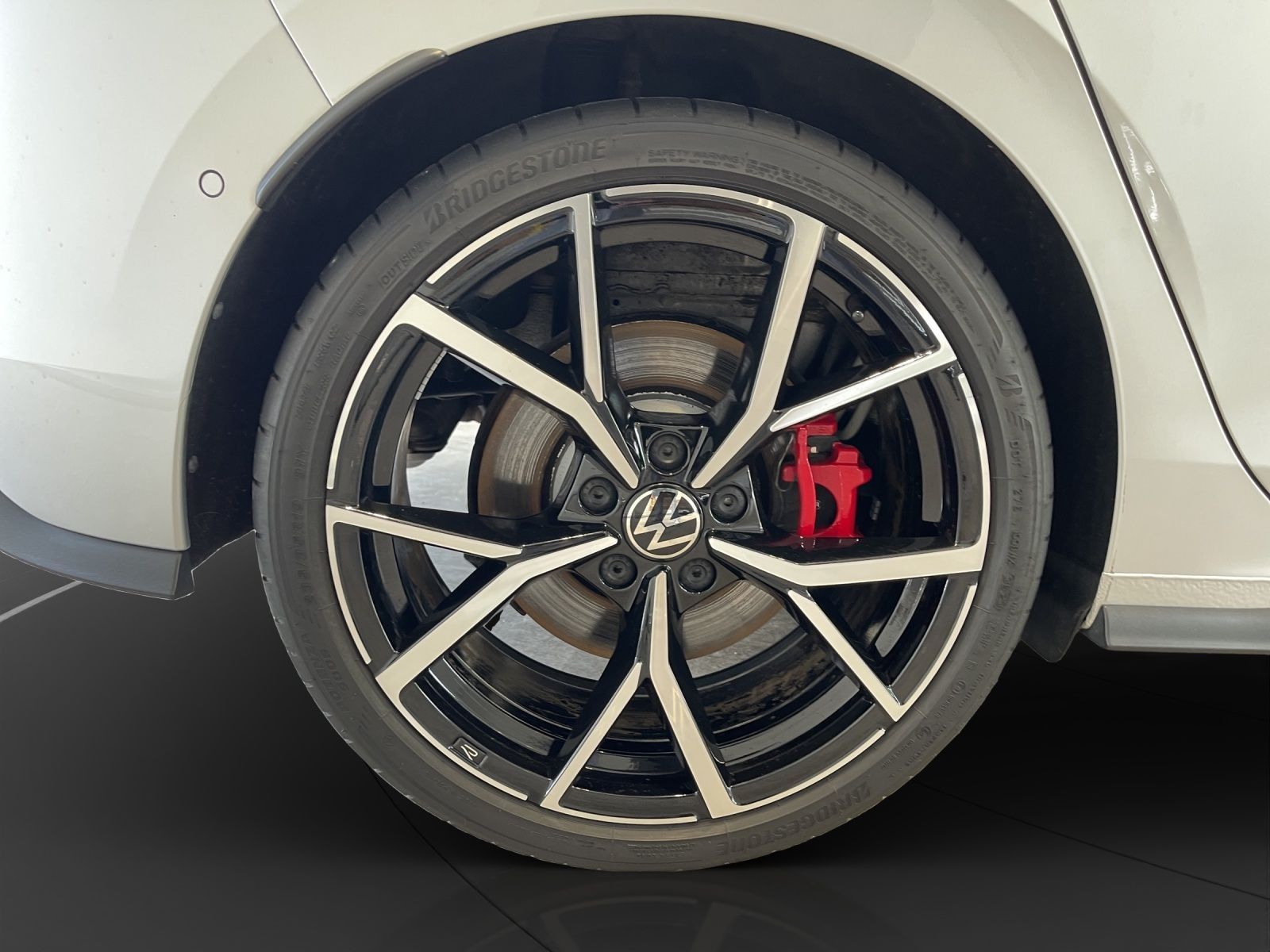 Volkswagen Golf - Bild 14