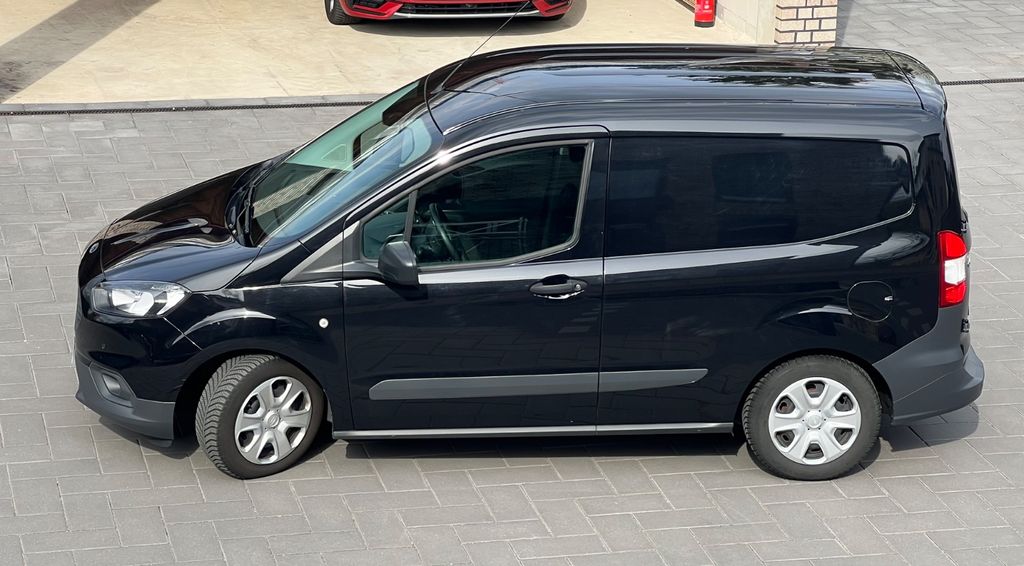Image of Ford Transit Courier