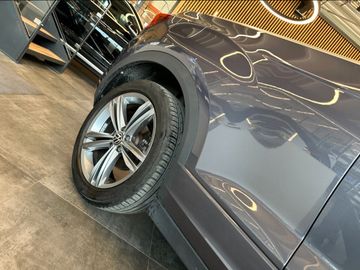 MYAUTOCENTER – Gebraucht- und Jahreswagen mit Werkstattservice in Pfaffenhofen Volkswagen T-Roc *R-Line* Spurhalte*Lenkradheizung*2-Zonen*