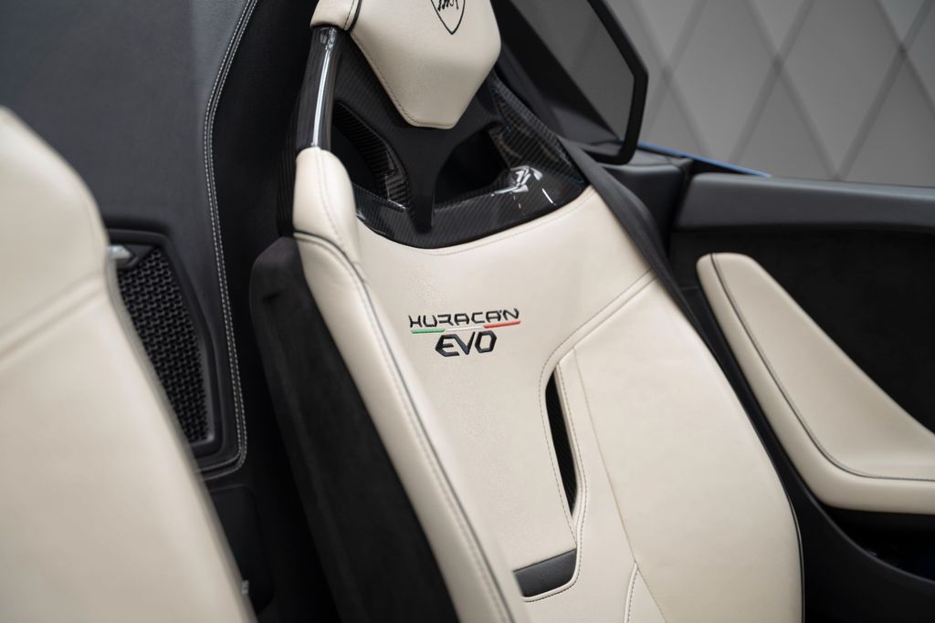 Huracán EVO Spyder BLU SIDERIS LIFT SENSONUM - Bild 23
