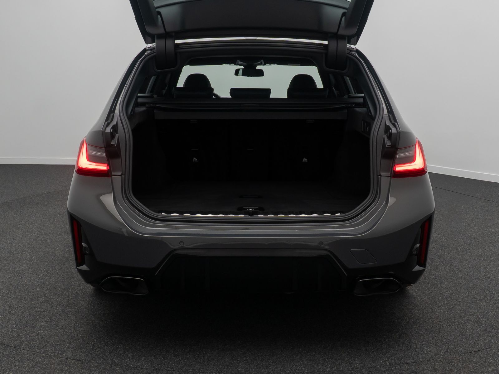 Fahrzeugabbildung BMW M340d xD HUD DAB HiFi AHK Alarm Komfort 19Zoll