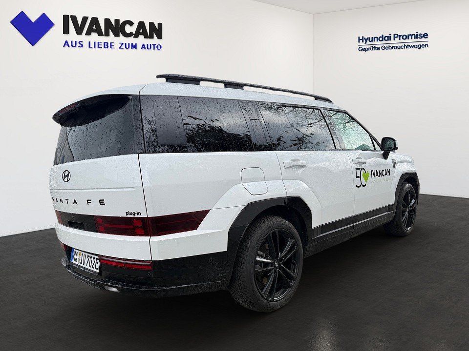 Fahrzeugabbildung Hyundai SANTA FE Plug-in BLACKLINE