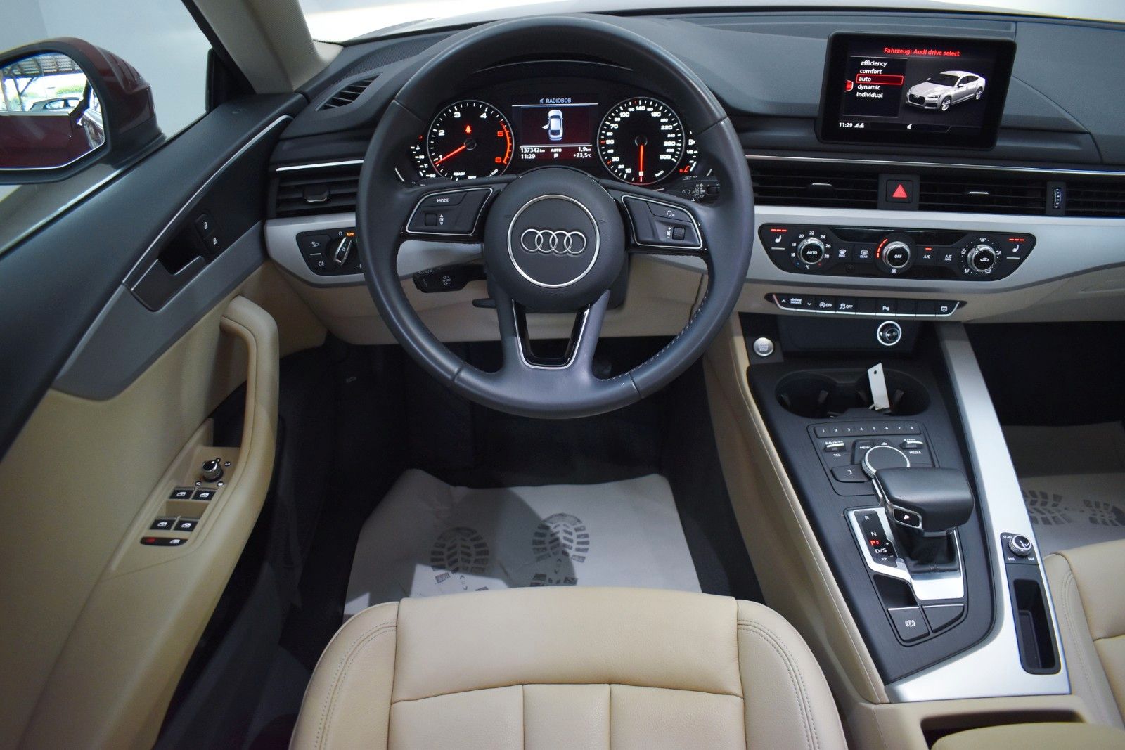 Fahrzeugabbildung Audi A5 Sportback 35 TDI,Leder,Navi,LED,SH