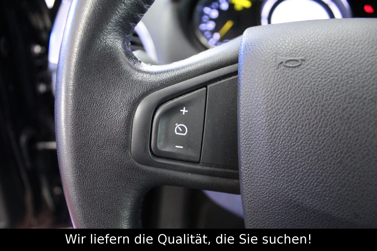 Fahrzeugabbildung Renault Megane Grandtour LIMITED dCi 110 EDC Eco2*AHK*