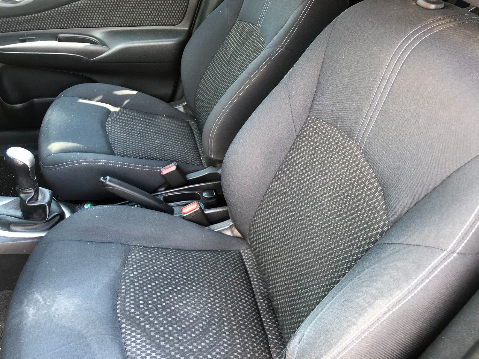 Fahrzeugabbildung Nissan Note Acenta Plus Frontschaden