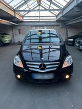 Mercedes-Benz Mercedes Benz B180 W245 121600km - Mercedes-Benz W121