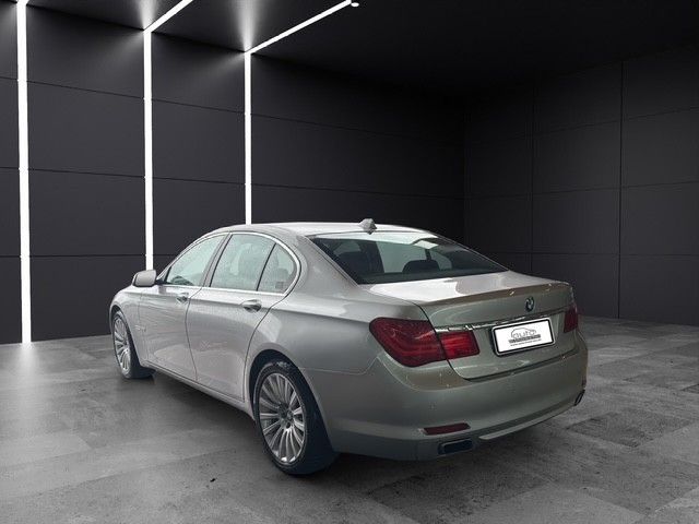 Fahrzeugabbildung BMW 740d xDrive*Ambiente*Kamera*Standheizung*AHK*
