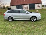 Skoda Superb 2.0 TDI 125kW Family Combi Family TÜV neu - Skoda Superb Family