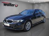 BMW 3er - 320 i, Live Cockpit Plus, Sitzheizung, AHK - gebrauchte Kombis in Pforzheim