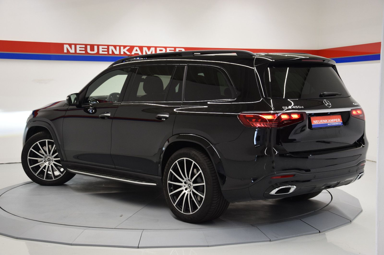 Fahrzeugabbildung Mercedes-Benz GLS 450 d 4Matic AMG Panorama ACC 22`` Sofort