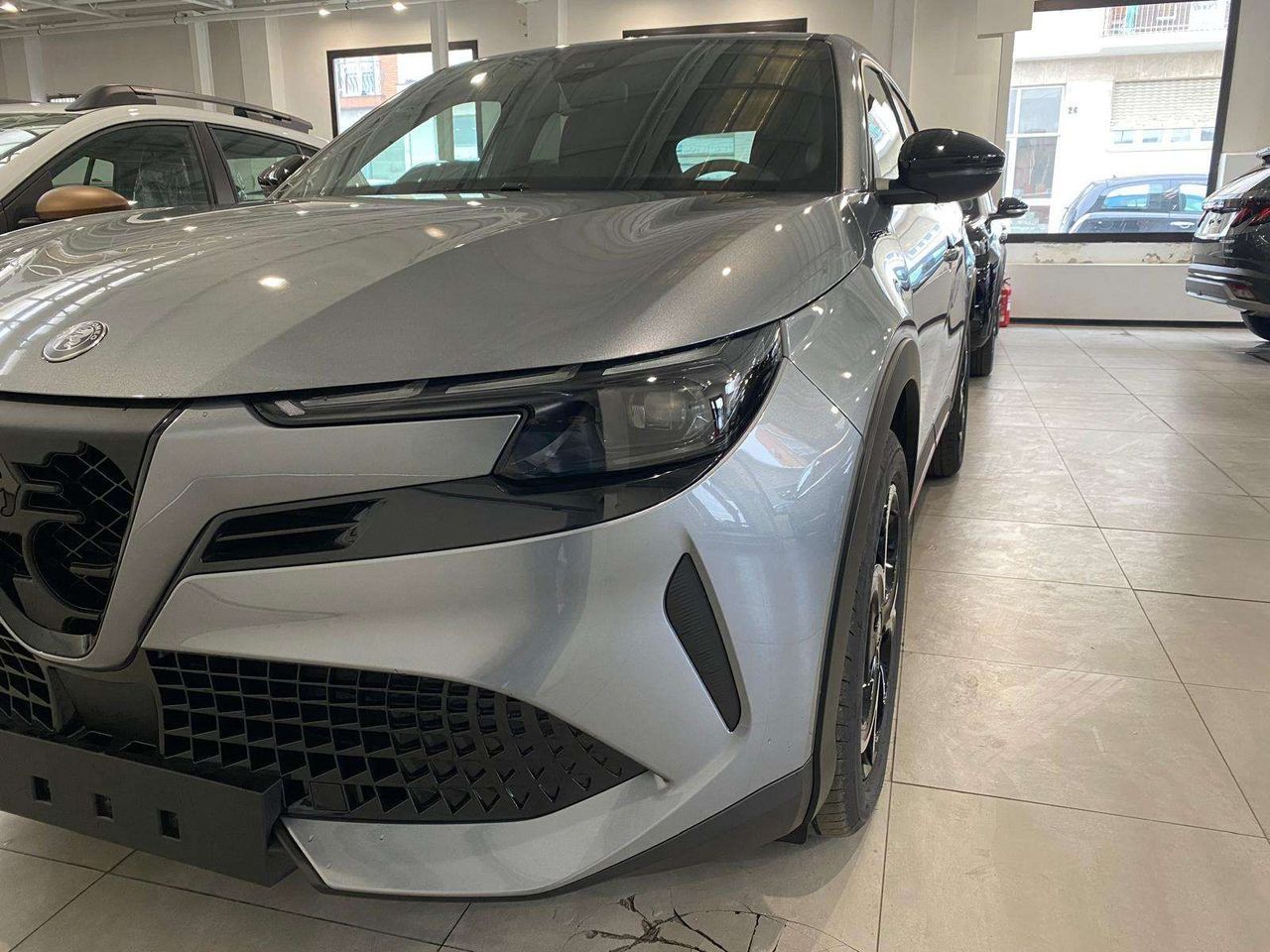 Other Alfa Romeo Junior Junior 1.2 ibrida Speciale 136 imagem 2