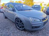 Ford Focus Turnier Titanium - Ford Focus aus 2005: Kombi