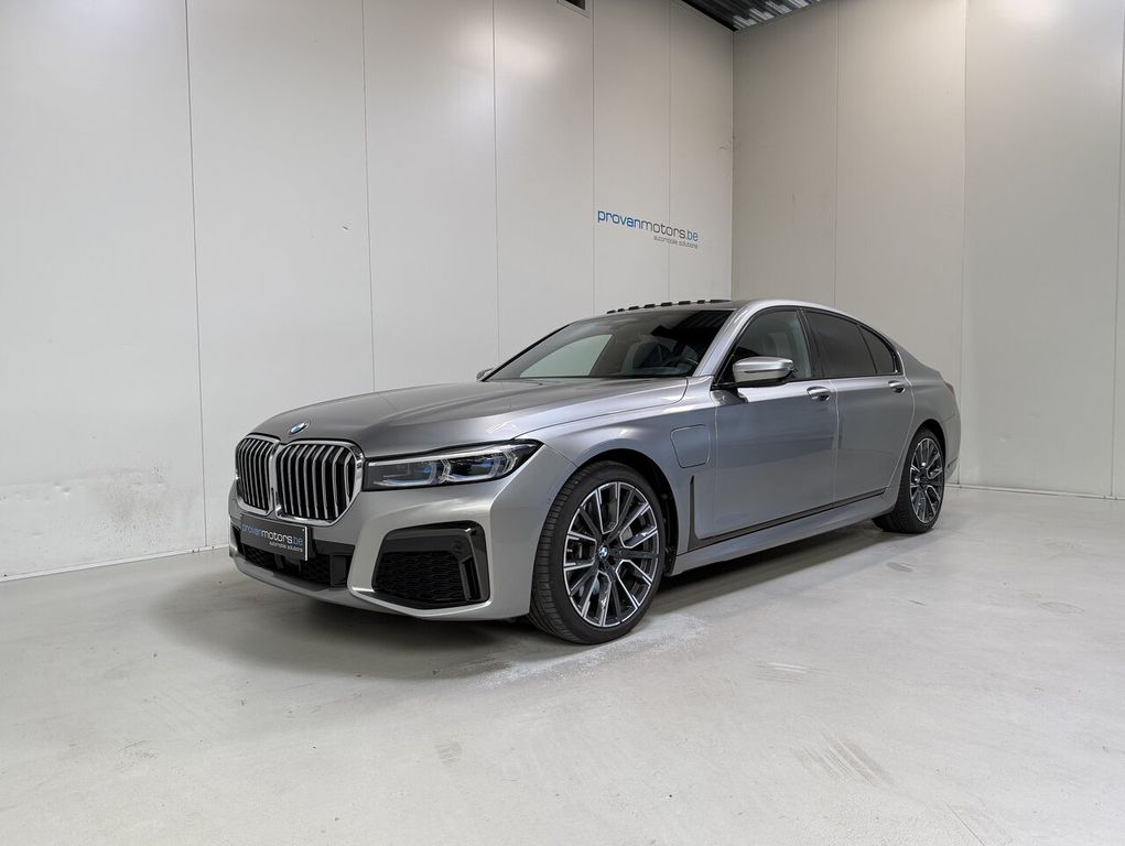 Image of BMW 745