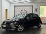 Volkswagen GOLF 7 LOUNGE BMT EDITION AUTO NAVI PDC SZH BT - Volkswagen Golf: Edition