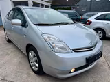 Toyota Prius Sol 1,5 Hybrid 57kW./162Tkm/1-Hand 1949 !! - silberne Toyota Prius