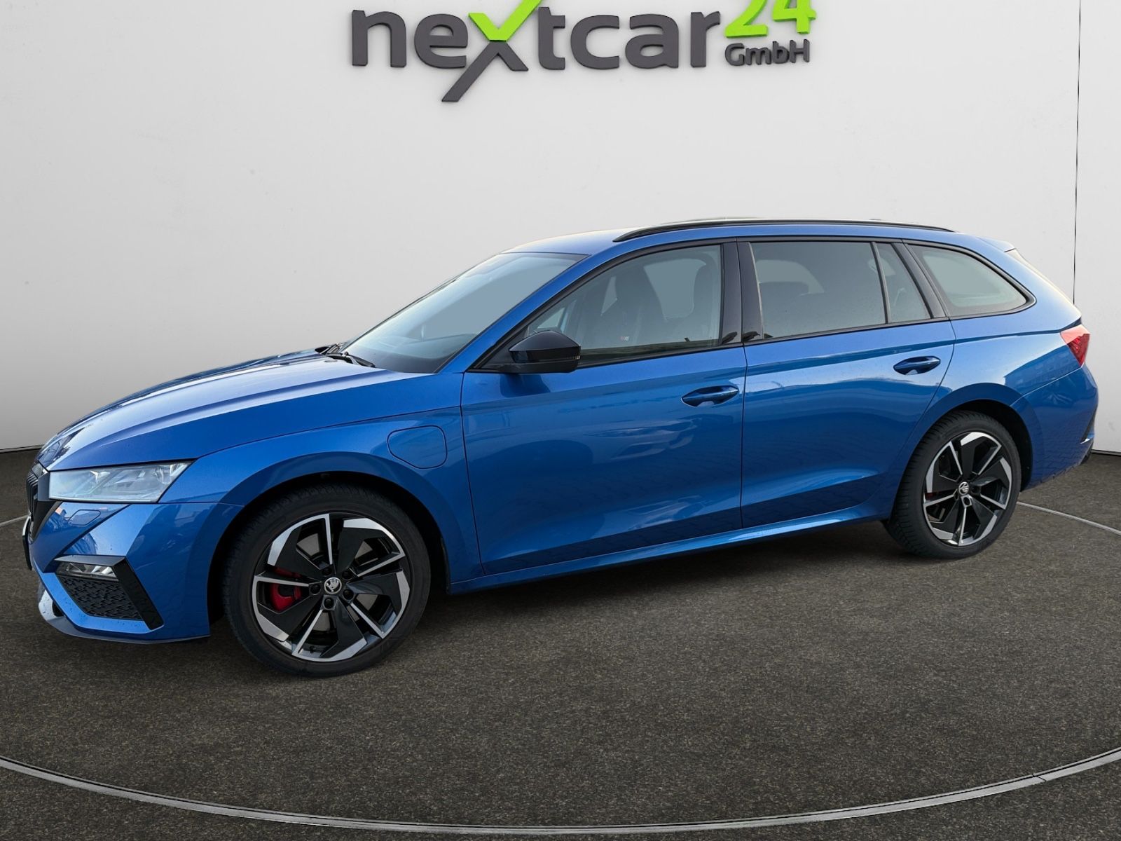 Skoda Octavia Combi RS iV imagem 2