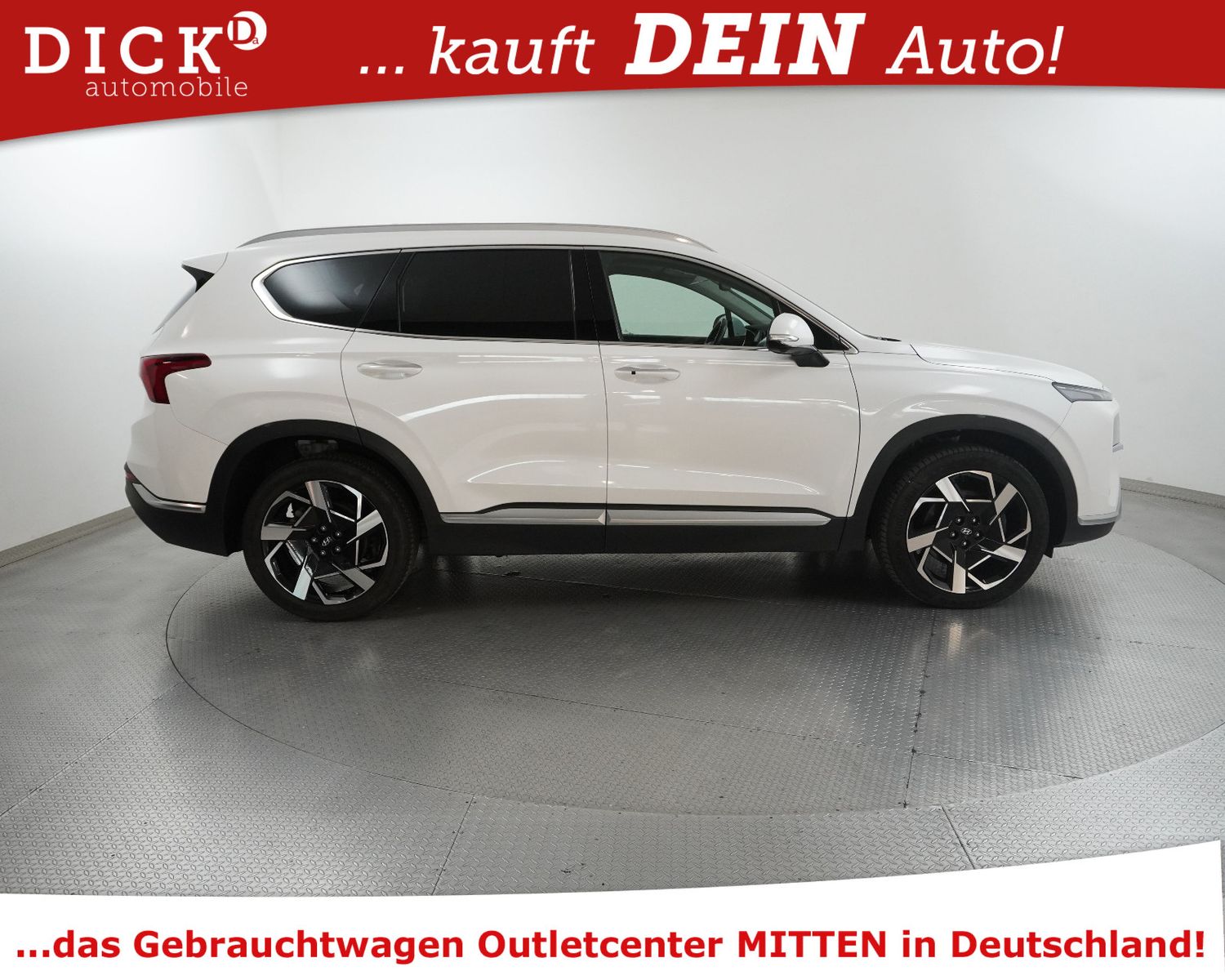 Fahrzeugabbildung Hyundai Santa Fe 2.2d Prime 4WD >PANO+MEMO+360+AHK+HEAD+