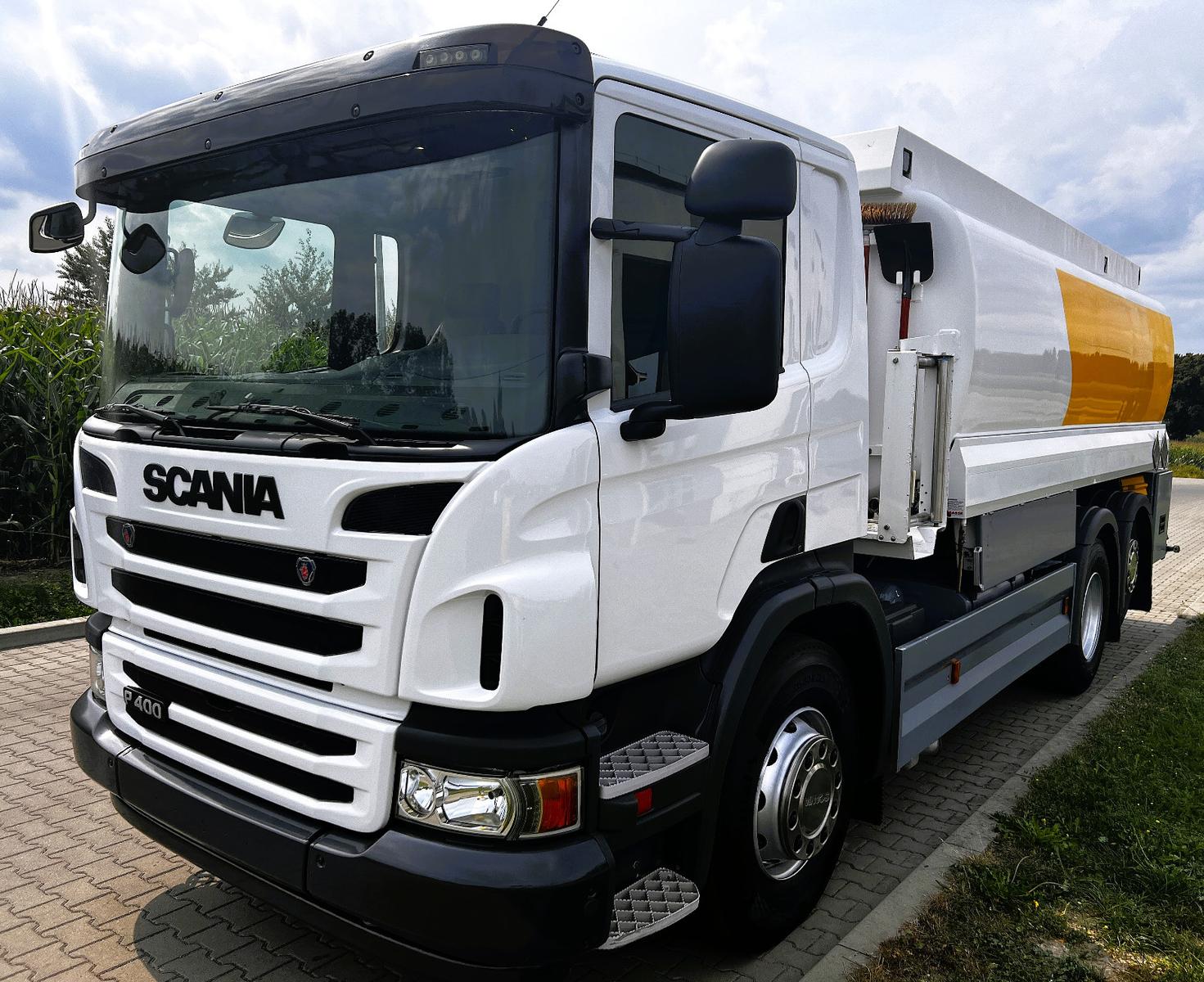 Scania P400 Tankwagen A3 Oben/Untenbeff.