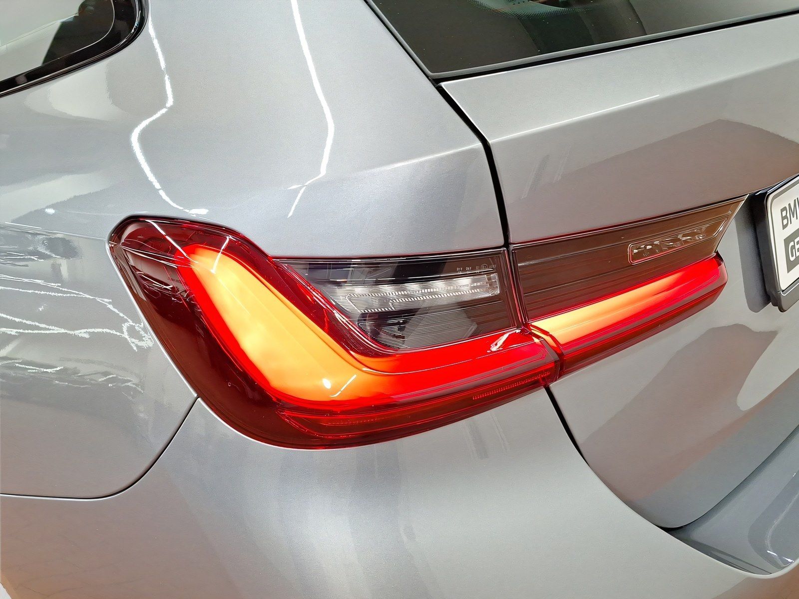 BMW 318 - Bild 10
