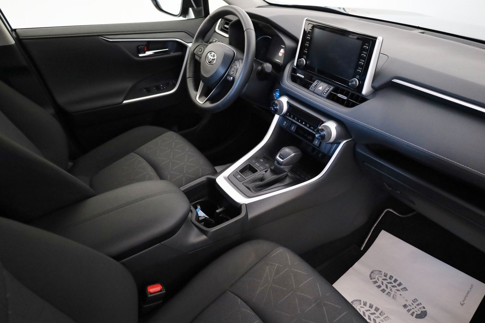 Fahrzeugabbildung Toyota RAV4 Hybrid Team Deutschland LED,Apple CarPlay