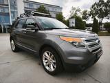 Ford Explorer XLT 3.5 AWD*7 Sitzer*Leder*Kamera*Xenon - Ford Explorer in Stuttgart