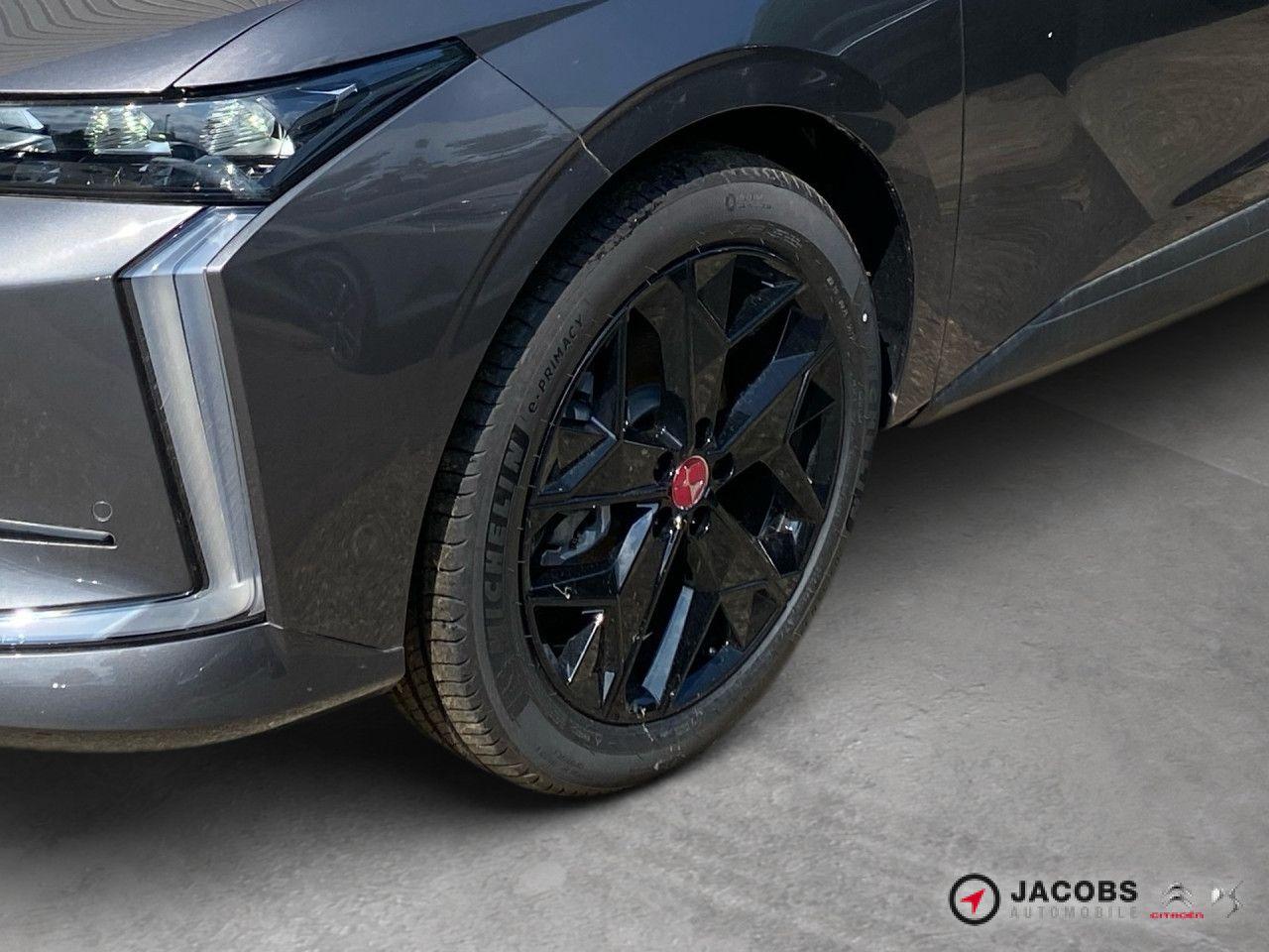 DS Automobiles DS4 PureTech 130 PERFORMANCE LINE