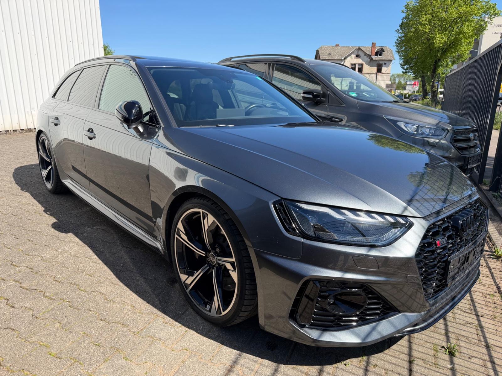Audi RS4 RS 4 Avant 2.9 TFSI quattro