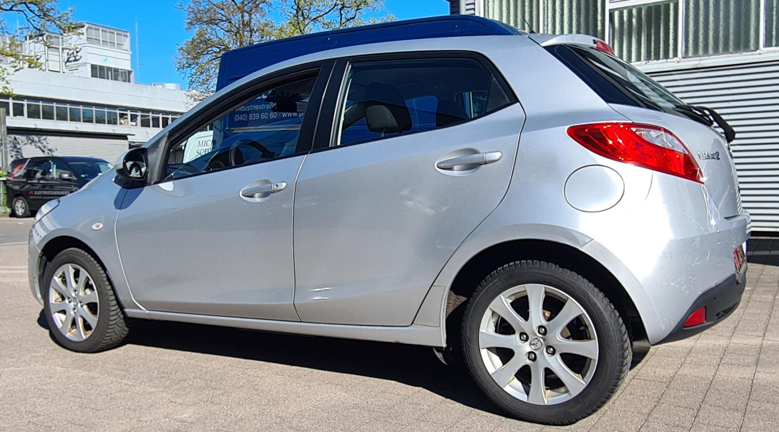 Mazda 2 1.6 MZ-CD , HU bis 12/2027 vieles NEU