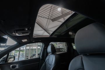 Bild 19 Kia Sorento Platinum 4WD Leder Glasdach AHK 2,5 T.