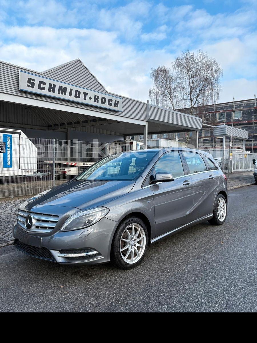 Mercedes-Benz B 200 B B 200/LED/LEDER/GARANTIE