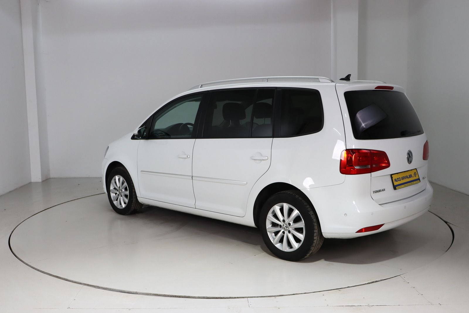 Fahrzeugabbildung Volkswagen Touran 2.0 TDI * Navi * RFK * Xenon *