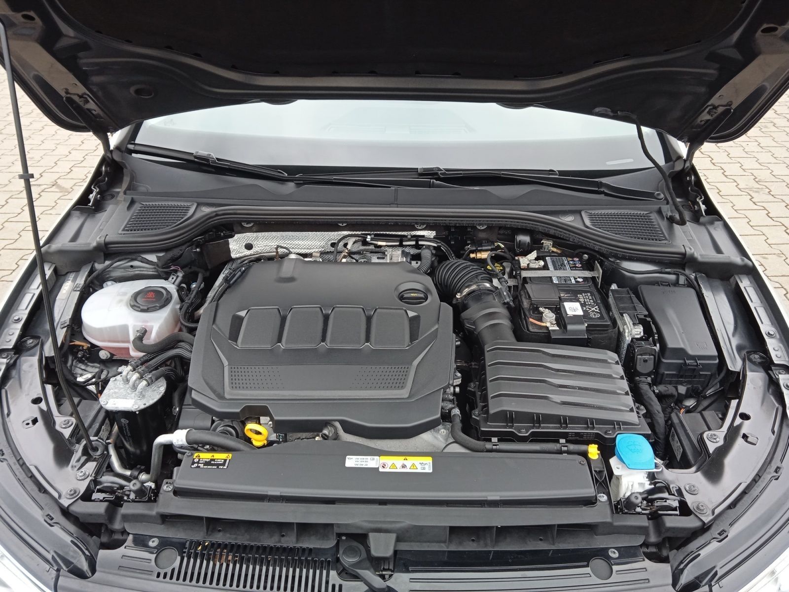 Volkswagen Golf - Bild 10