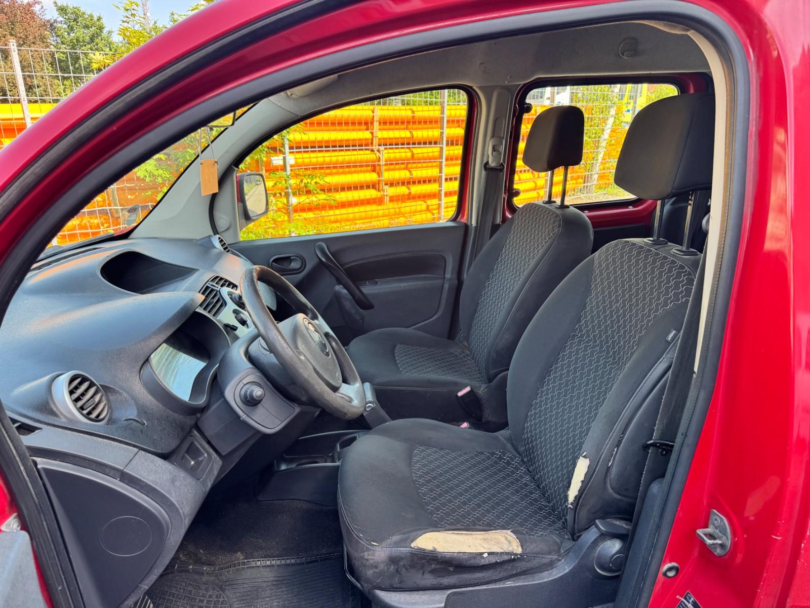 Renault Kangoo 2012 — photo 10