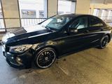 Mercedes-Benz CLA 220 4MATIC DCT -AMG LINE - Mercedes-Benz CLA 220 aus 2018